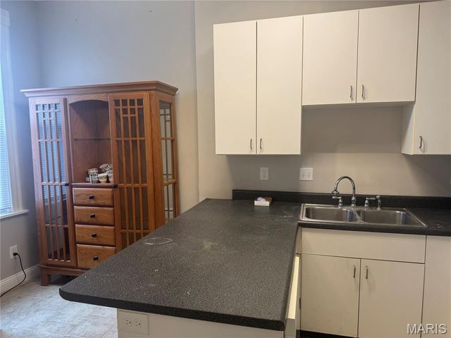 3444 Chippewa Street, St Louis, MO 63118