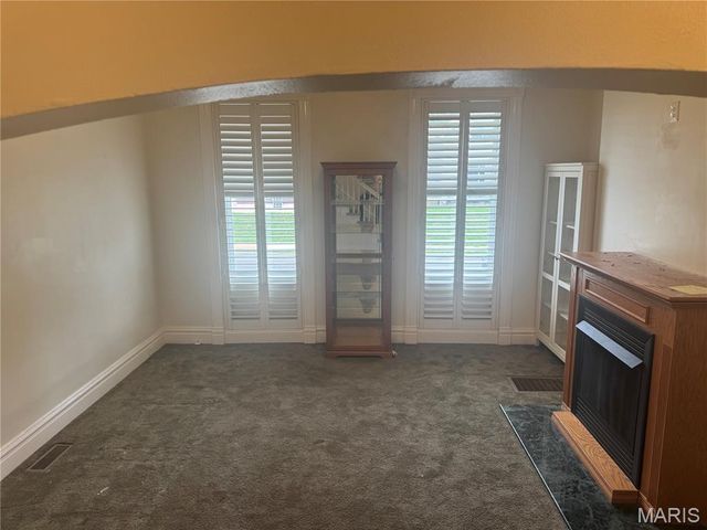 3444 Chippewa Street, St Louis, MO 63118