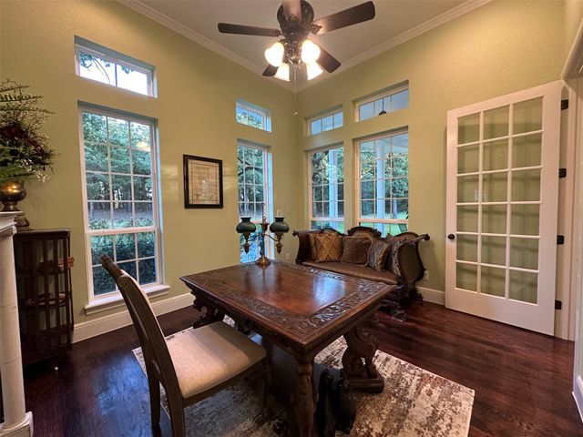 1619 Bloomfield Road, Valley View, TX 76272