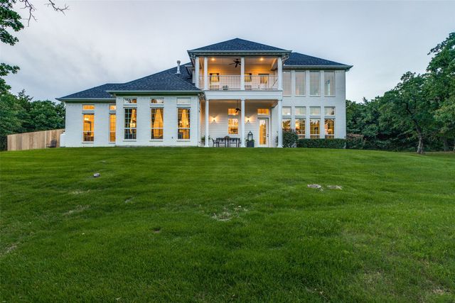 1619 Bloomfield Road, Valley View, TX 76272