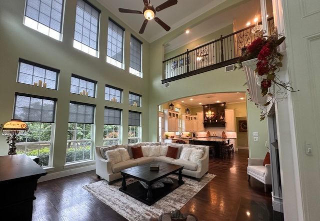 1619 Bloomfield Road, Valley View, TX 76272