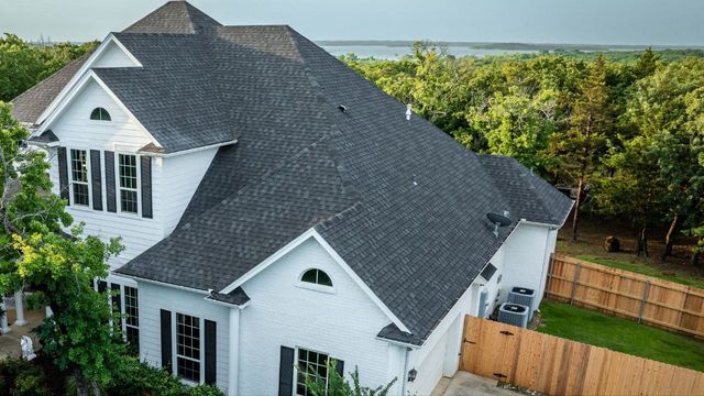 1619 Bloomfield Road, Valley View, TX 76272