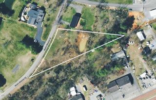 145 Claude Simmons Road, Johnson City, TN 37604