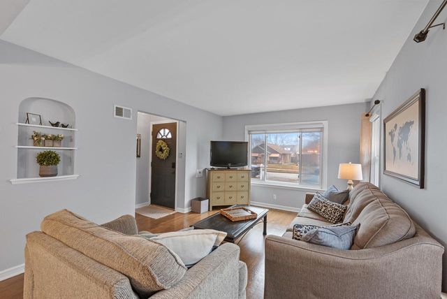 3007 N 87th STREET, Milwaukee, WI 53222