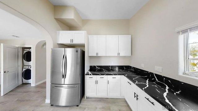 6497 99 Montezuma Rd, San Diego, CA 92115