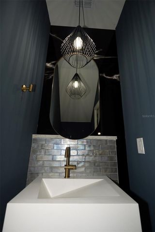 7621 AMHERST STREET, Tampa, FL 33625