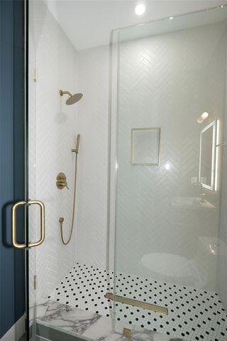 7621 AMHERST STREET, Tampa, FL 33625