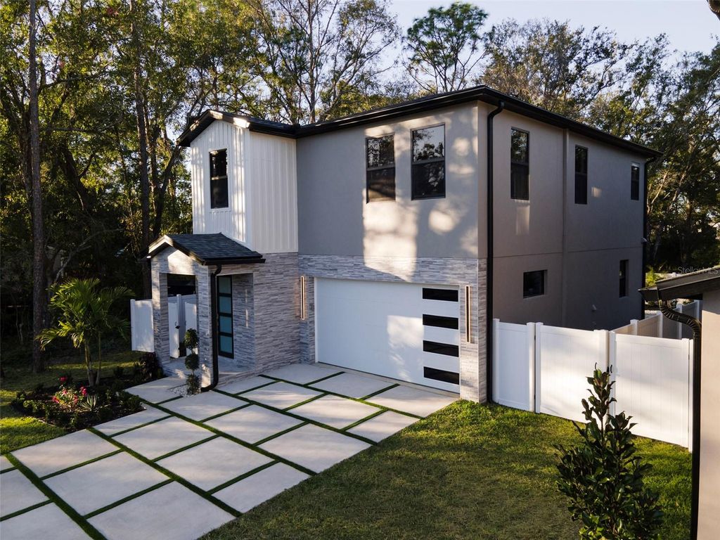 7621 AMHERST STREET, Tampa, FL 33625