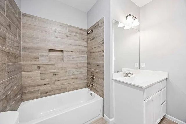 4507 White Rock Street B, Houston, TX 77051