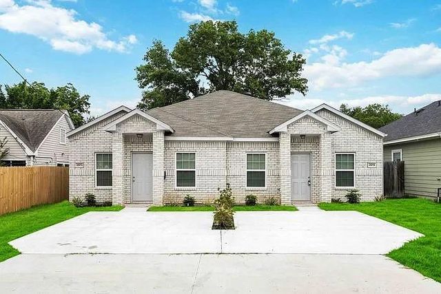 4507 White Rock Street B, Houston, TX 77051