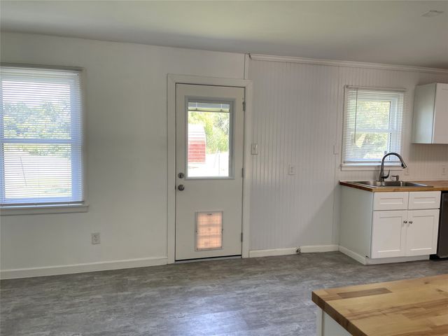 270 Lcr 463, Mexia, TX 76667