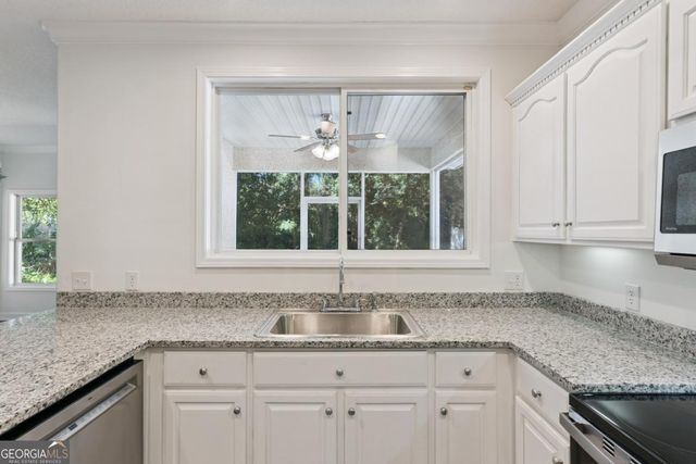 158 Cypress Run Drive, Brunswick, GA 31520