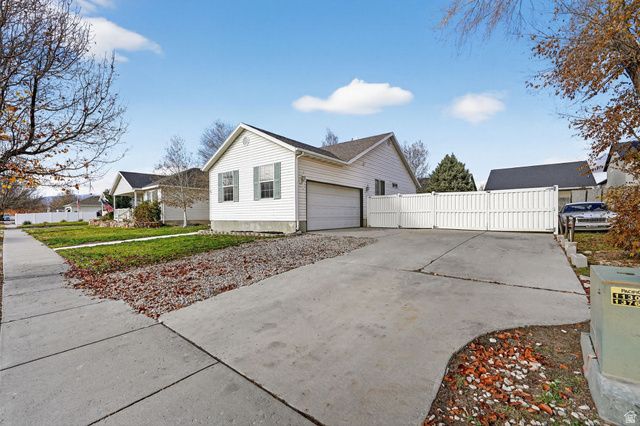 1743 E DOVE WAY, Eagle Mountain, UT 84005