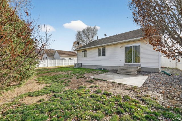 1743 E DOVE WAY, Eagle Mountain, UT 84005