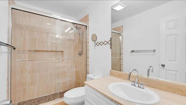 2000 S Bayshore Drive 58, Miami, FL 33133