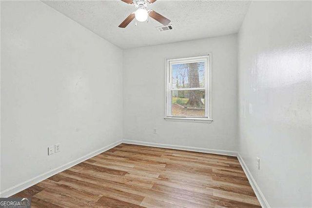 400 Hemlock Dr., Lawrenceville, GA 30046