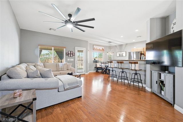6053 Sea Cliff Cove Street, North Las Vegas, NV 89031