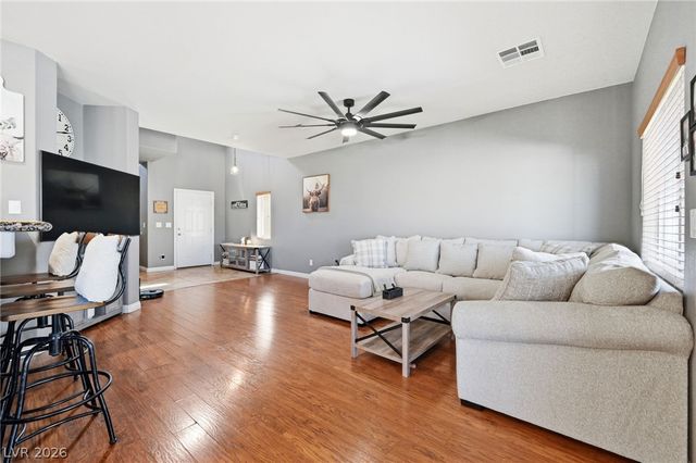 6053 Sea Cliff Cove Street, North Las Vegas, NV 89031