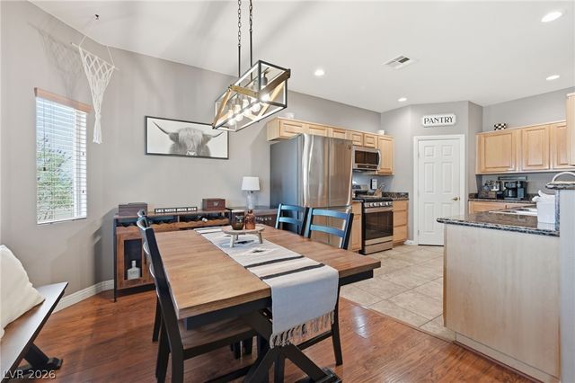 6053 Sea Cliff Cove Street, North Las Vegas, NV 89031
