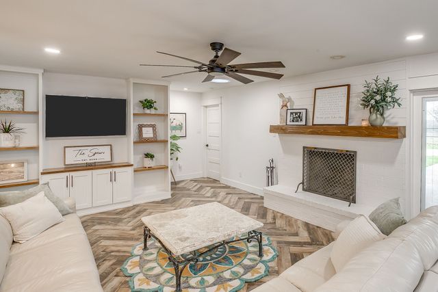 7149 County Road 1017, Joshua, TX 76058