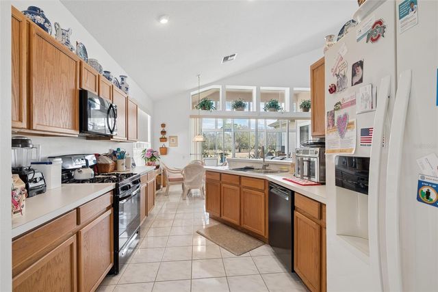 3463 CLEAR STREAM DRIVE, Orlando, FL 32822