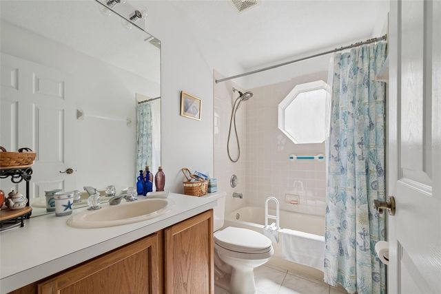 3463 CLEAR STREAM DRIVE, Orlando, FL 32822