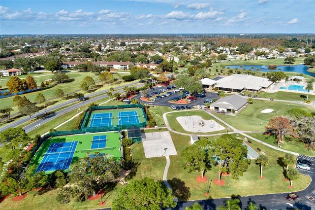 3463 CLEAR STREAM DRIVE, Orlando, FL 32822