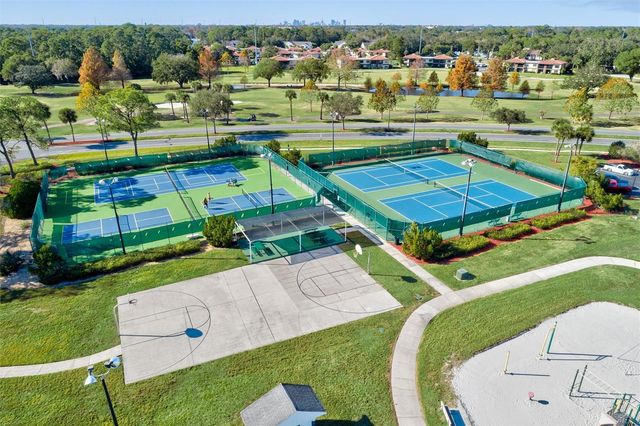 3463 CLEAR STREAM DRIVE, Orlando, FL 32822