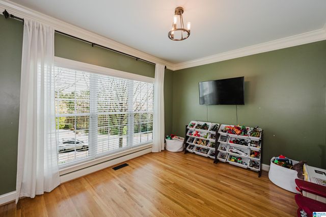 1015 WOODLANDS COVE, Hoover, AL 35080