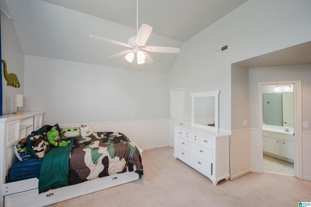 1015 WOODLANDS COVE, Hoover, AL 35080