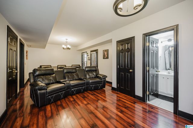 1015 WOODLANDS COVE, Hoover, AL 35080