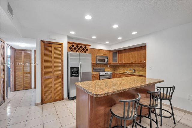 7811 SW 9th Ter, Miami, FL 33144