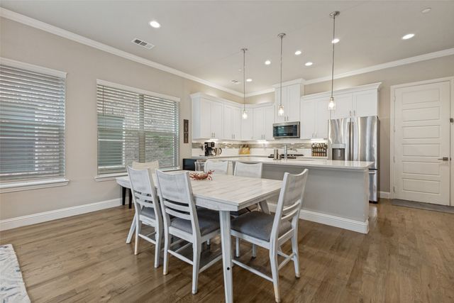 2921 Lindale Drive, Carrollton, TX 75010