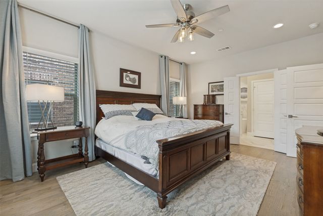 2921 Lindale Drive, Carrollton, TX 75010