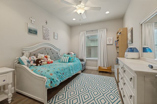 2921 Lindale Drive, Carrollton, TX 75010
