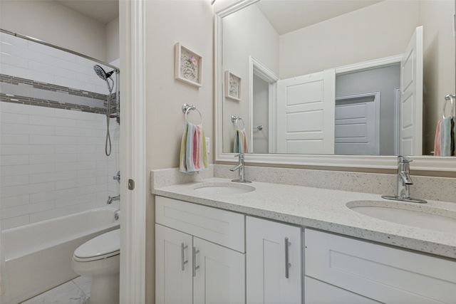 2921 Lindale Drive, Carrollton, TX 75010