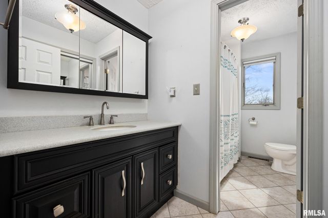9909 W BUCKHAVEN Court, Mapleton, IL 61547