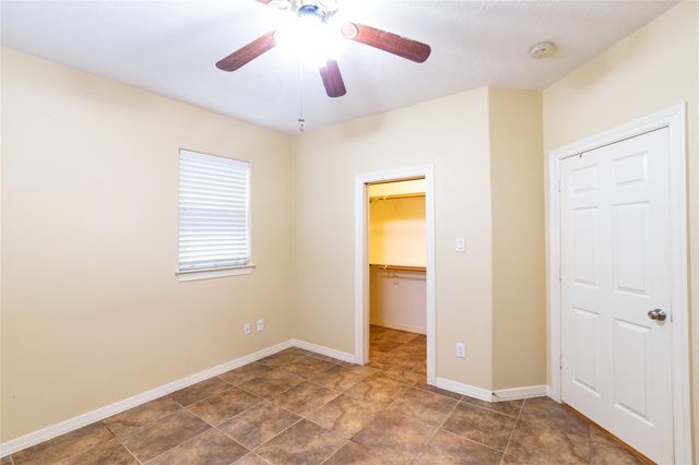 1107 Du Barry Lane, Houston, TX 77018