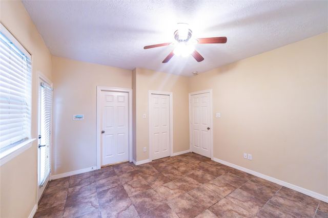 1107 Du Barry Lane, Houston, TX 77018