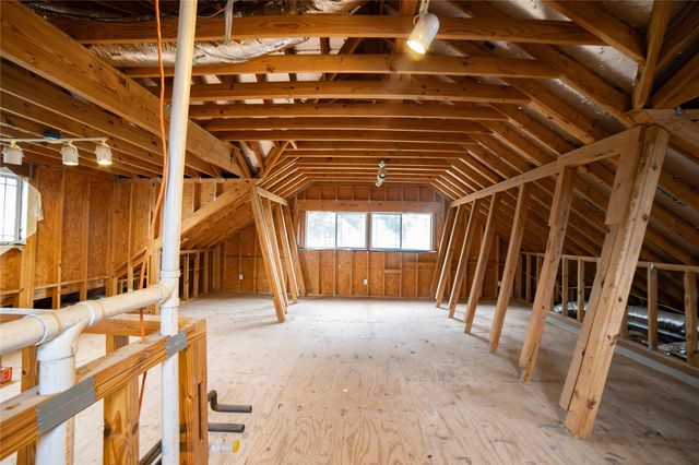 1107 Du Barry Lane, Houston, TX 77018