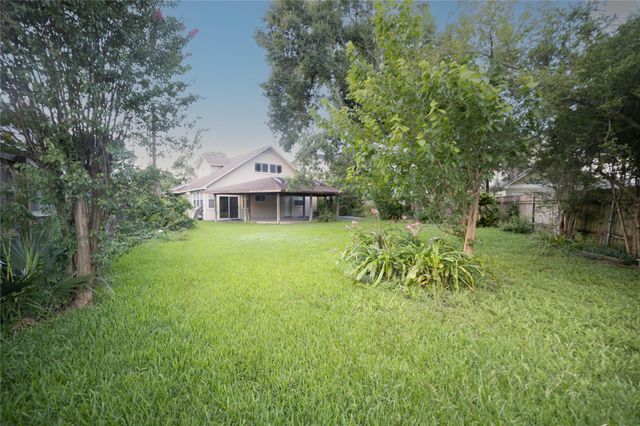 1107 Du Barry Lane, Houston, TX 77018
