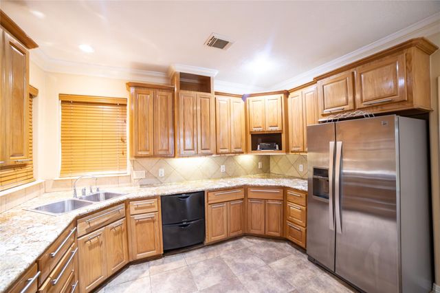 1107 Du Barry Lane, Houston, TX 77018