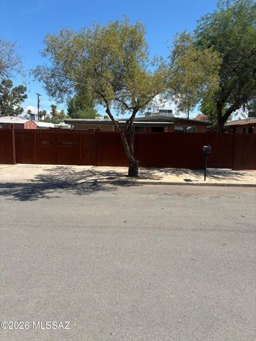 248 N Melrose Avenue, Tucson, AZ 85745
