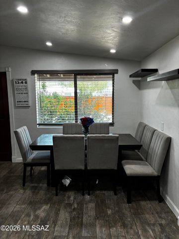 248 N Melrose Avenue, Tucson, AZ 85745