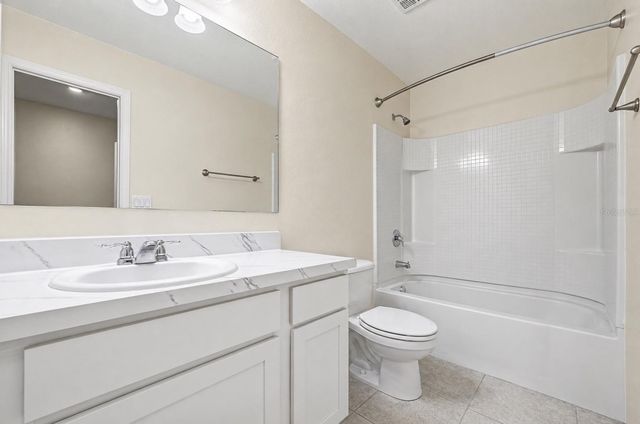 2270 HEMINGWAY CIRCLE, Groveland, FL 34736