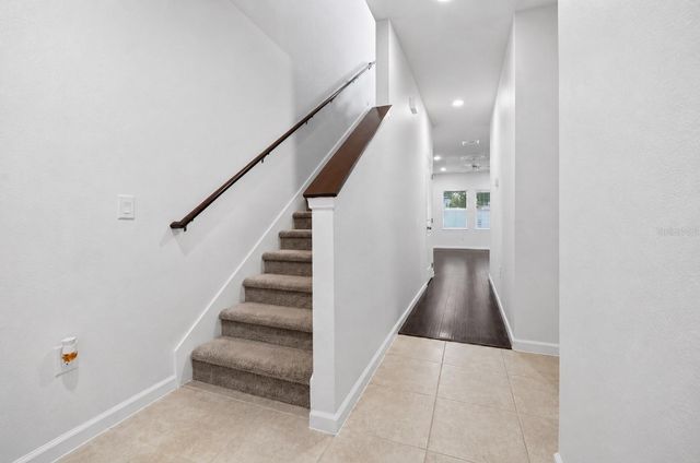 2270 HEMINGWAY CIRCLE, Groveland, FL 34736