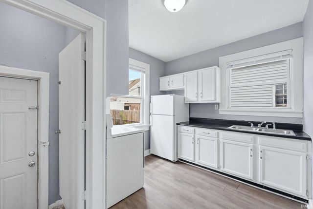 3926 Avondale Drive, Fort Wayne, IN 46806