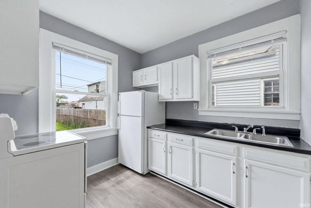 3926 Avondale Drive, Fort Wayne, IN 46806