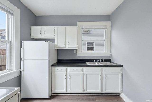 3926 Avondale Drive, Fort Wayne, IN 46806