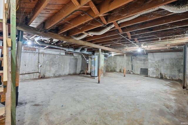 3926 Avondale Drive, Fort Wayne, IN 46806